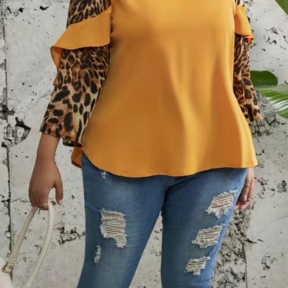 Top - Picture 3 of 5